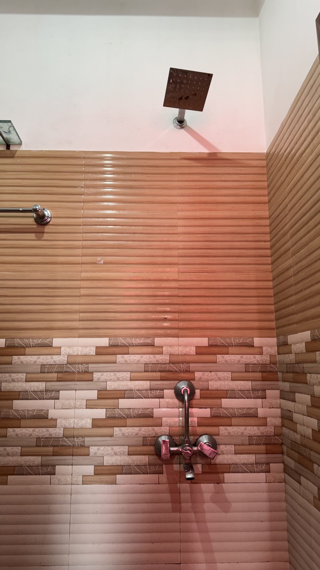 Shower facilities at Jumayira International Kovalam